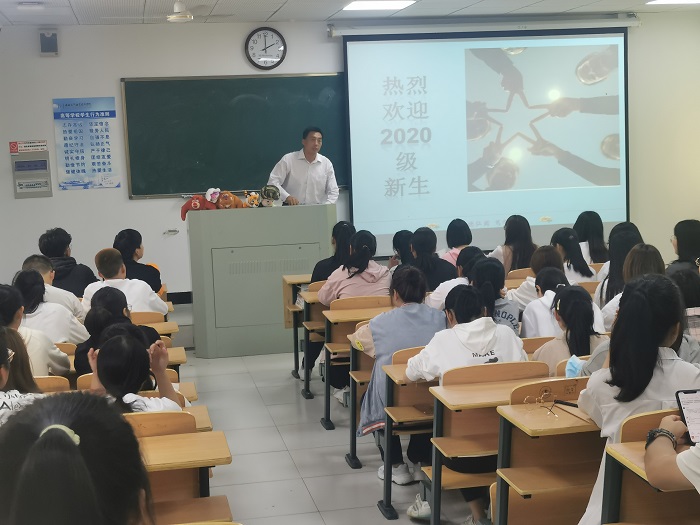 旅游管理1.jpg