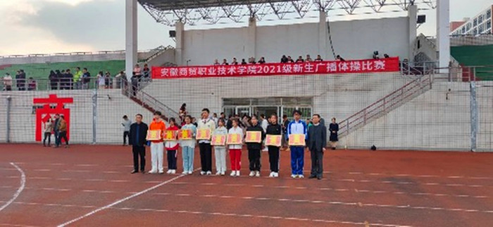 1622FF9D9D7A36551BA533DDCCCBA8EA_副本.jpg