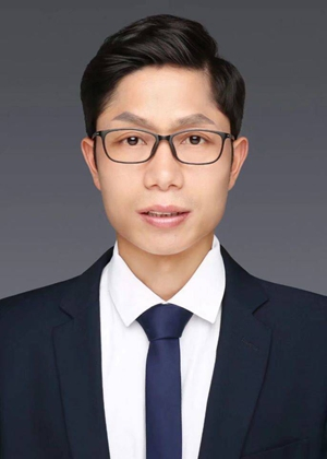 许鹏.png
