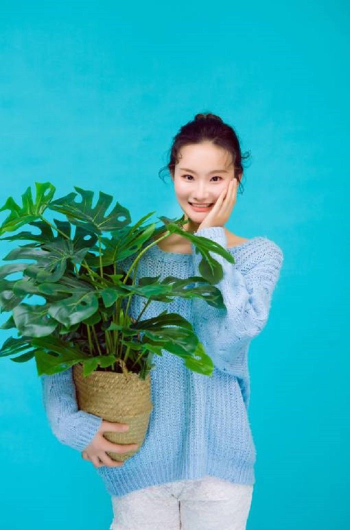 杨芳2.jpg
